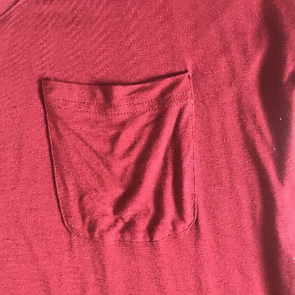 American Eagle Soft & Sexy Burgundy Red Swing Flowy Shift Dress S/S V Back S EUC - Picture 5 of 8